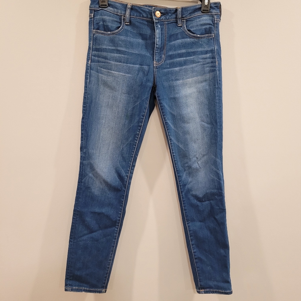 AE medium wash jegging